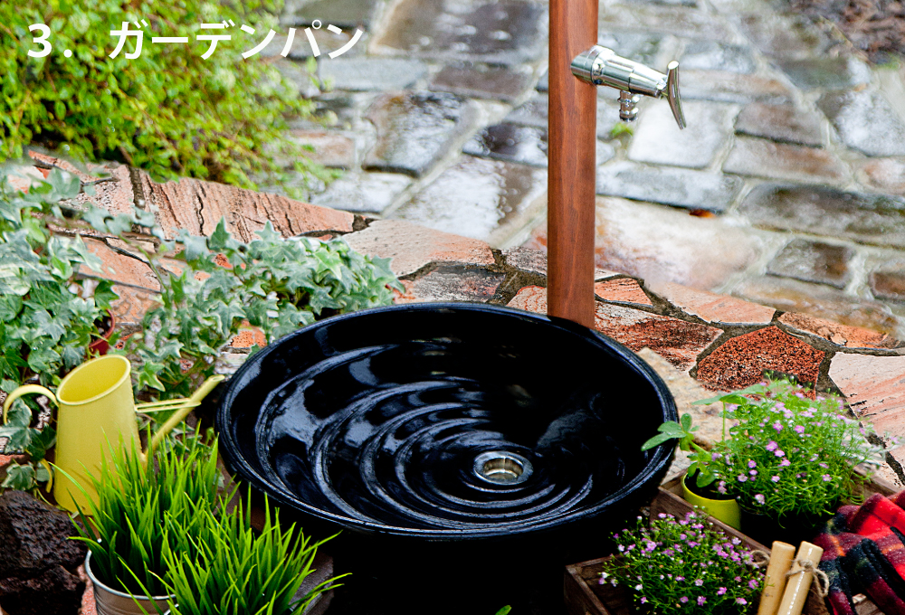 ガーデンパンの選び方｜素材ごとの耐久性・価格・メンテナンスのしやす