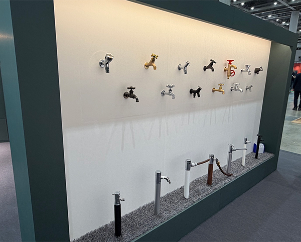 建築建材展MIZSEIブース ガーデン水栓